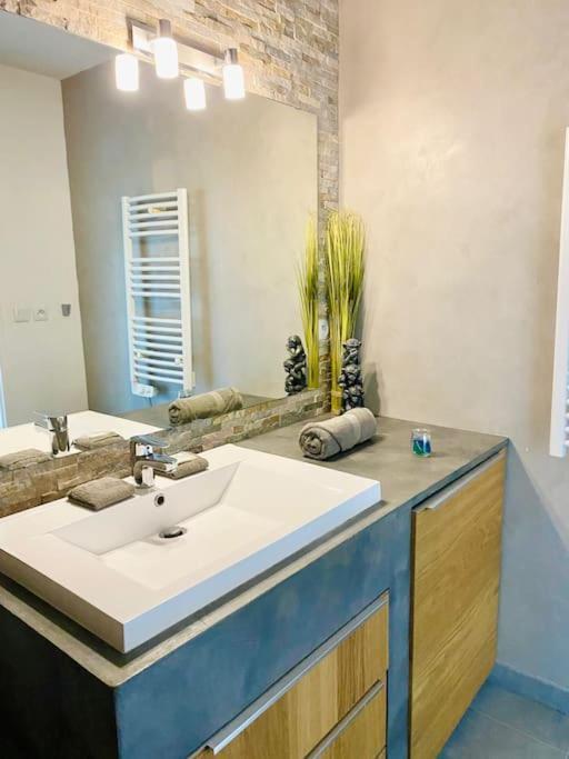 Marcenac - T2 En Residence, Clim, Parking, Terrasse Sete Exterior photo